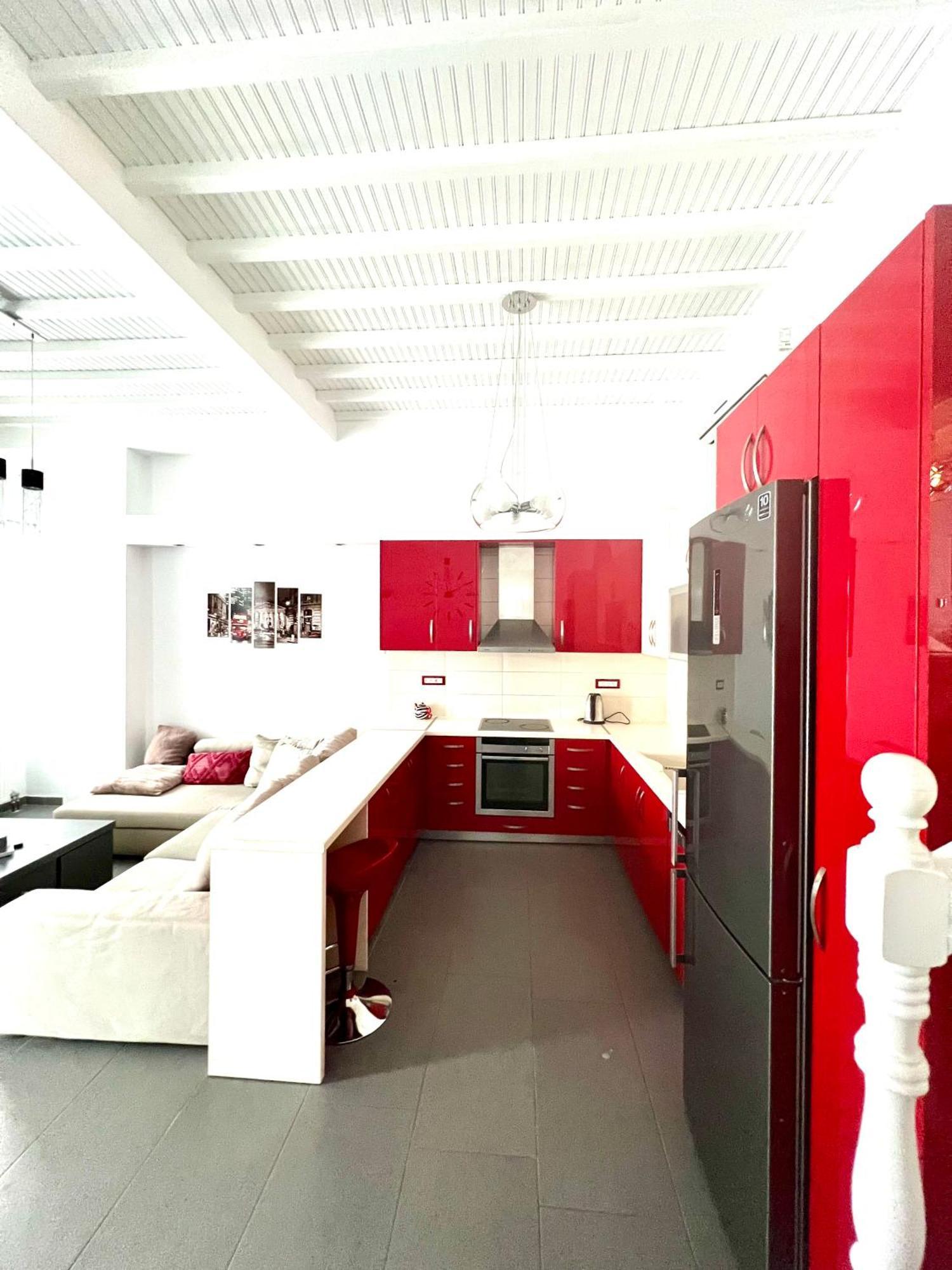 Apartment Beautiful In !
